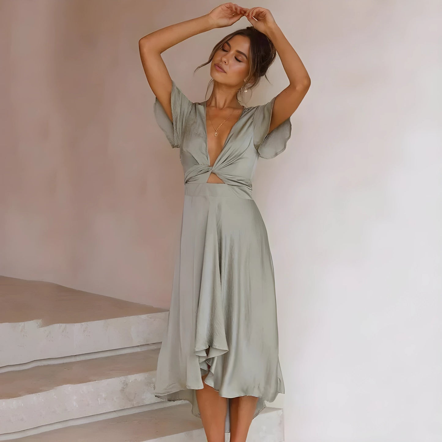 NOMI™ - Elegant Sommarklänning för Oförglömliga Sommardagar