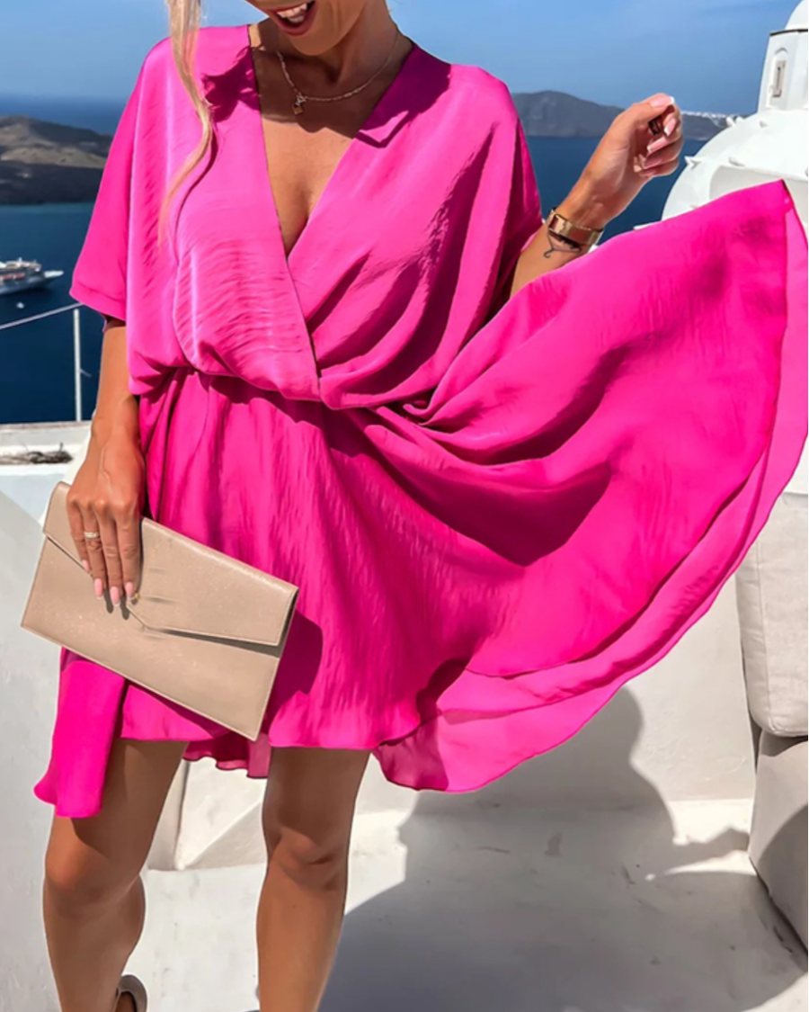 Nomi™ - Elegant Flödande Klänning för en Stilfull Look