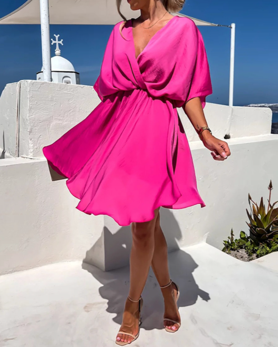 Nomi™ - Elegant Flödande Klänning för en Stilfull Look